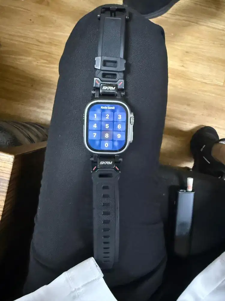 Apple Watch Ultra Gen 1 EX IBOX bonus strap skinarma