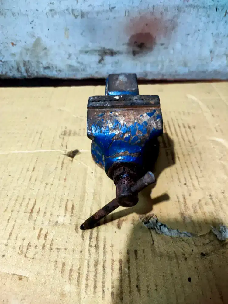 ragum..catok 2.5inc antik