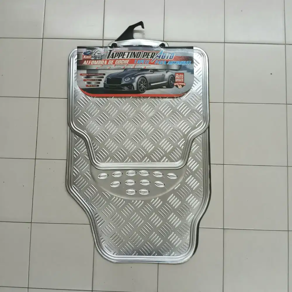 Karpet mobil universal 4pcs, baru