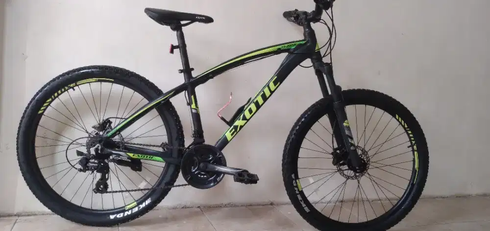 Dijual cepat murah sepada gunung Exotic frame Almunium rem hoidrolik