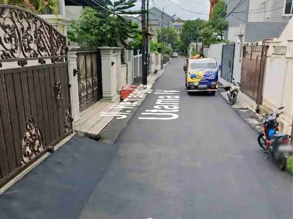 Dijual rumah dalam komplek di Kemanggisan Utama IV Jakarta Barat
