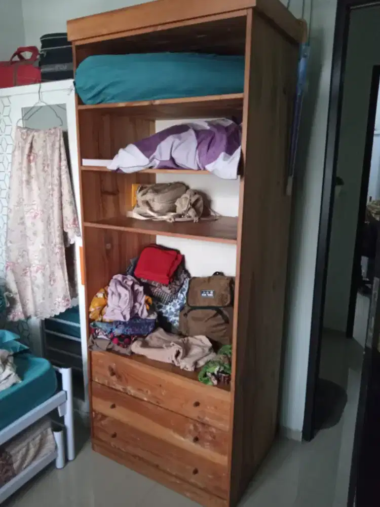 Lemari TV Jati Gading