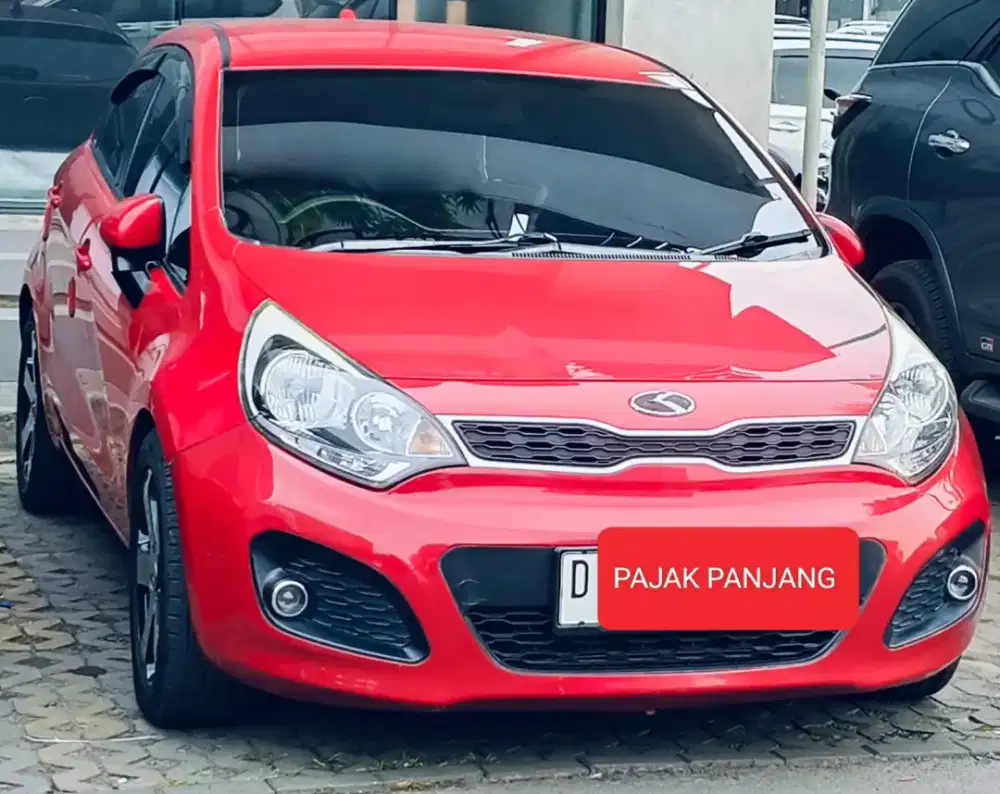 DI JUAL CEPAT  : KIA RIO SE AT (metik) 2013 siap pakai