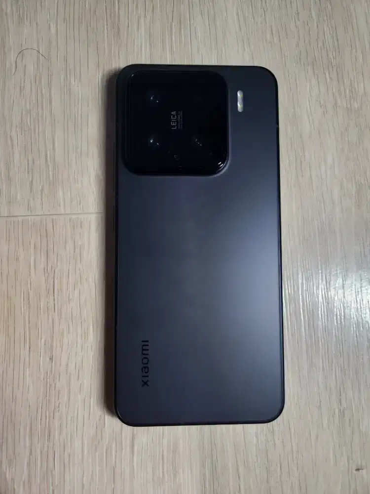 Xiaomi 15 12/512gb Mulus