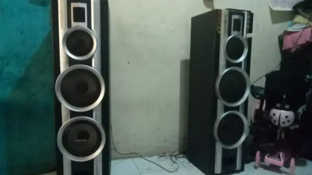 Speaker aktif Polytron pas 28