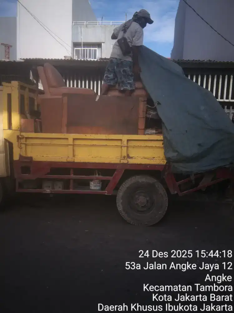 Jasa mobil buang sampah