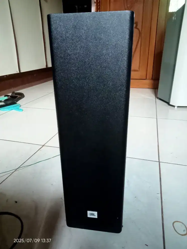 Subwoofer pasif JBL