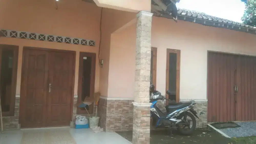 DIJUAL RUMAH BU