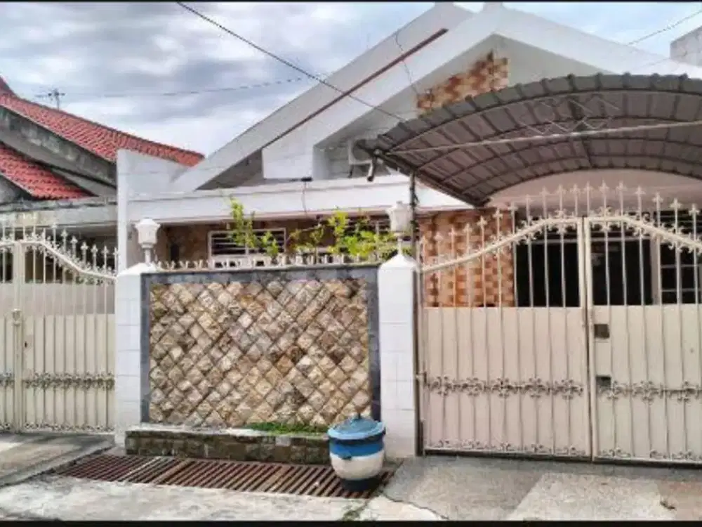 Dijual Rumah Darmo Harapan