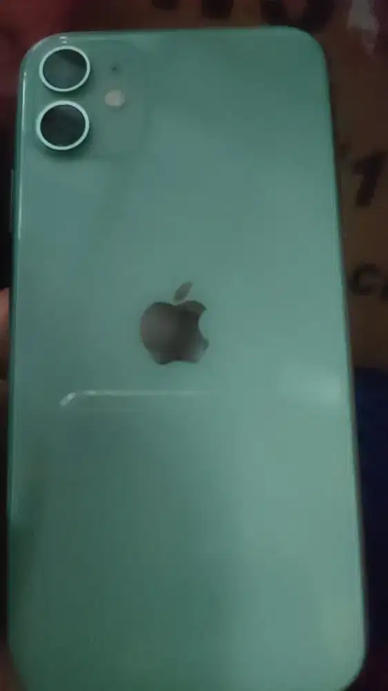 Dijual hp iPhone 11 basic