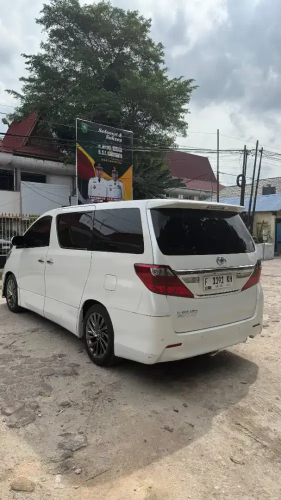 Alphard 2013 sukajadi