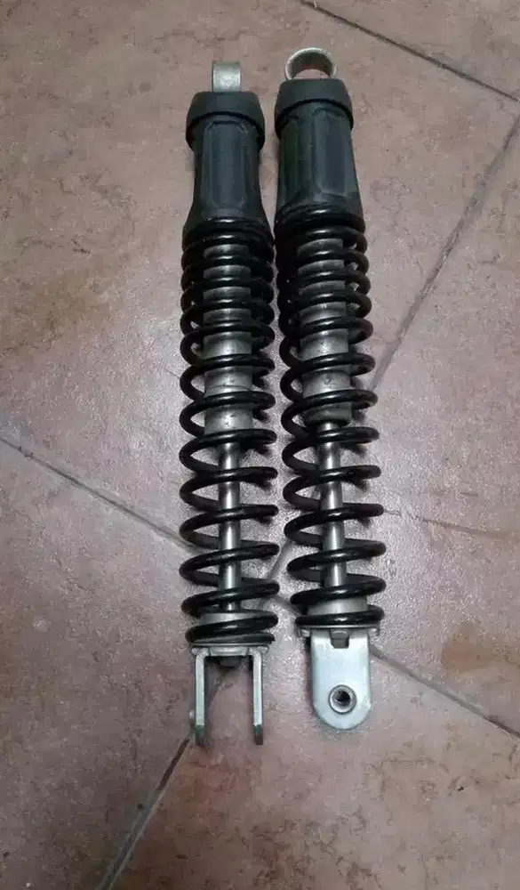 Shockbreaker motor nmax