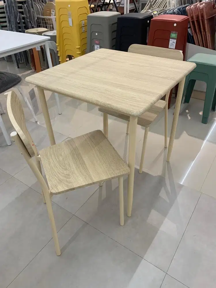 LAMIRA DINING SET (1DT + 2CT)