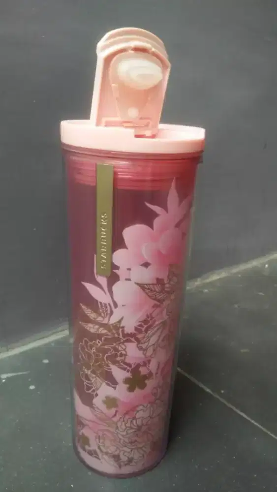 Preloved tumbler botol minum starbucka ori pink bunga limited edition