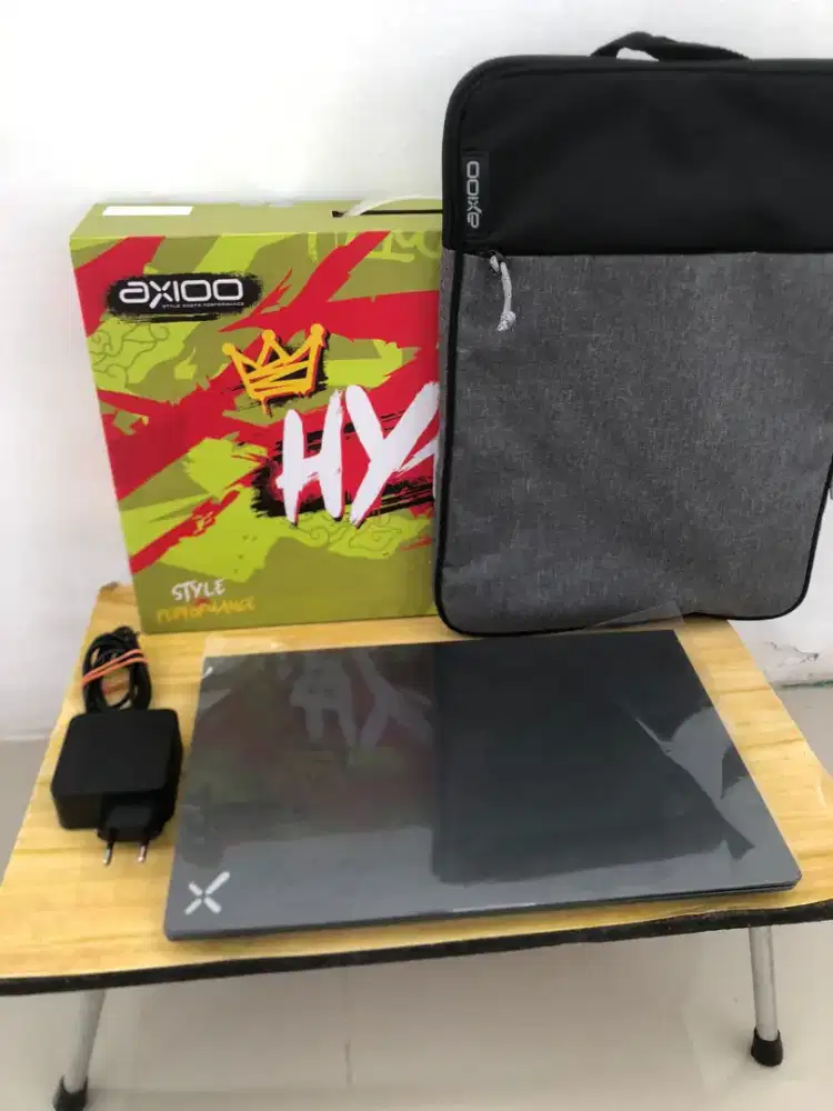 AXIOO HYPE 5 AMD X3