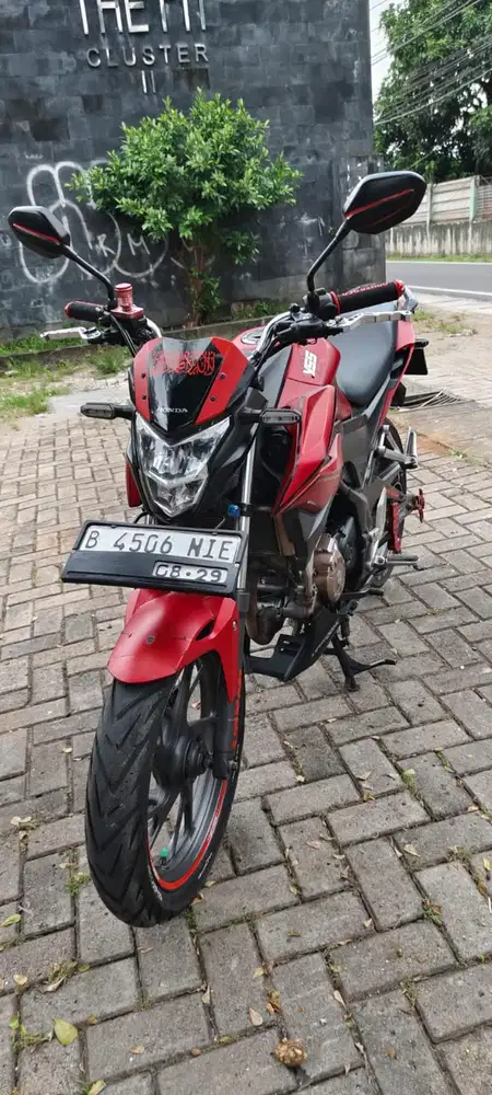 Dijual Honda CB150R new tahun 2019