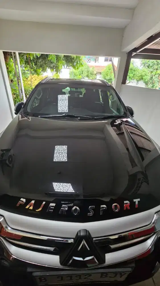 PAJERO SPORT DAKAR 2019 Hitam — Gagah, Mewah, Siap Pakai!