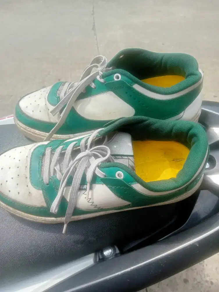 , sepatu aerostreet uk 44