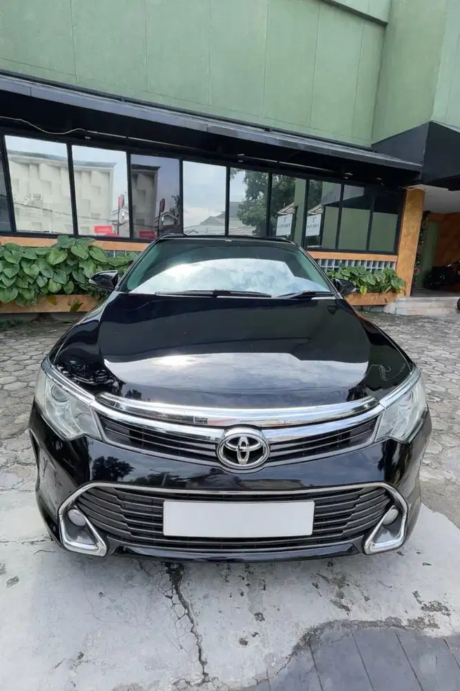 Jual toyota camry 2.5 v tahun 2015