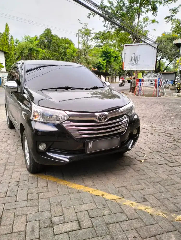 TOYOTA AVANZA ( 2015 )  1.3 G BENSIN - MT