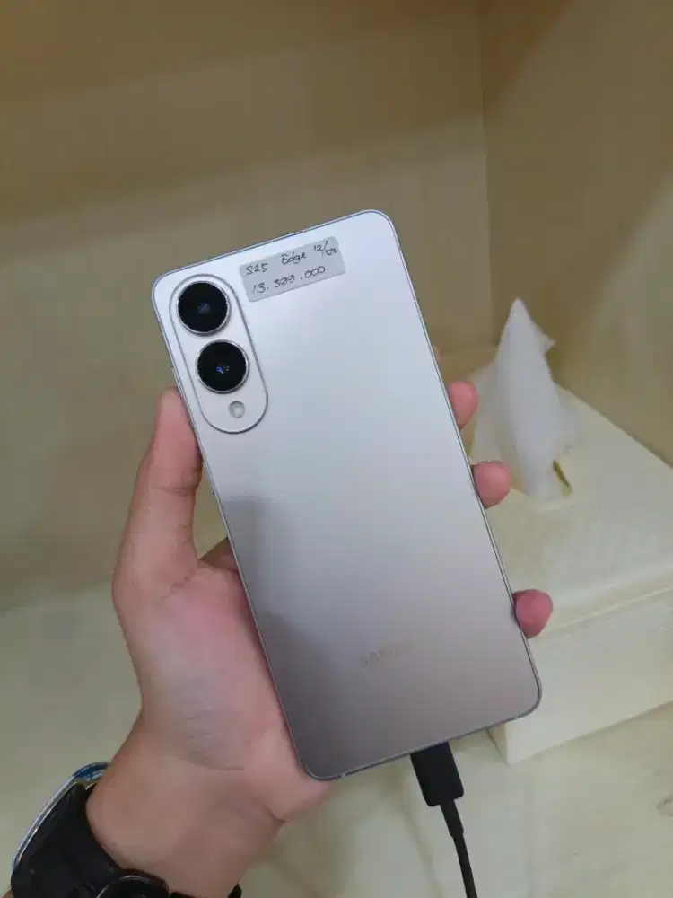 Samsung S25 Edge 12/512 GB