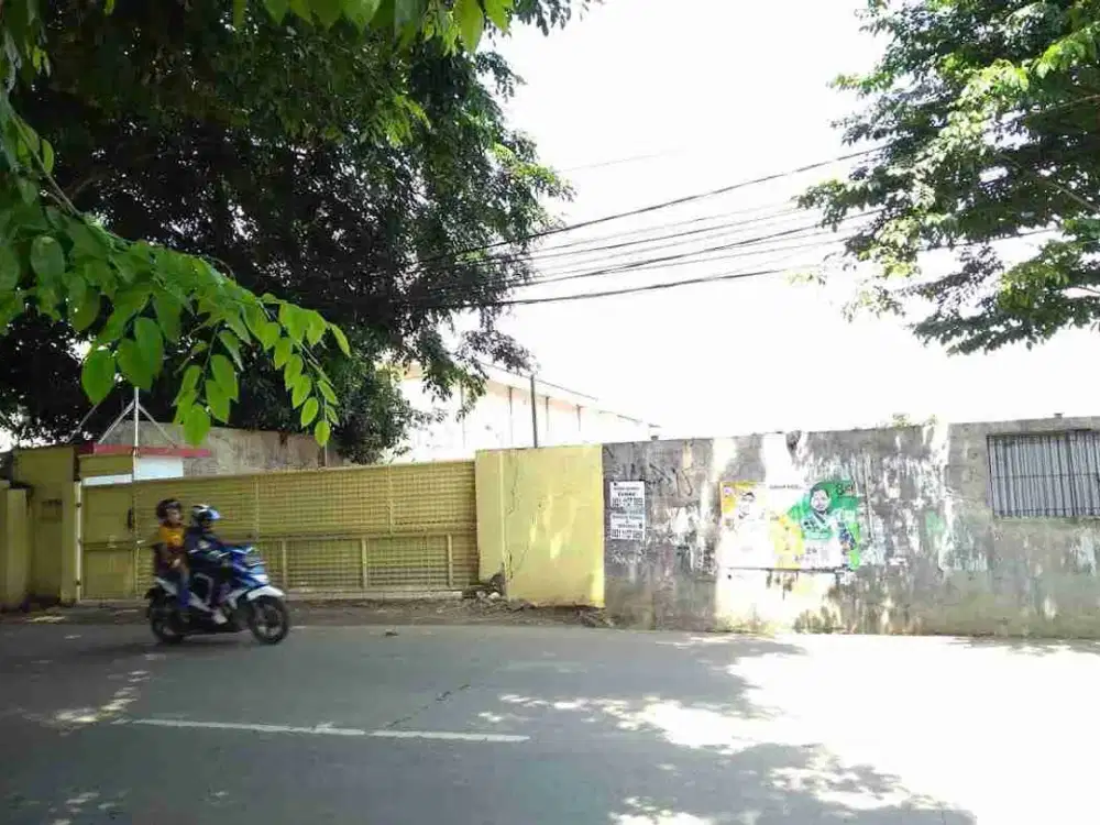 Di sewakan lahan usaha  strategis  di jatiasih  Bekasi  selatan