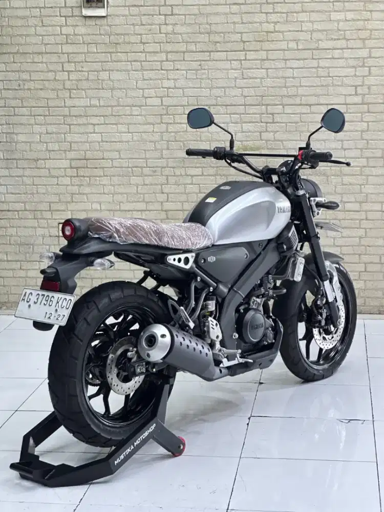 ODO 2RB‼️ Yamaha XSR 155 2022 Silver Termurah mustika
