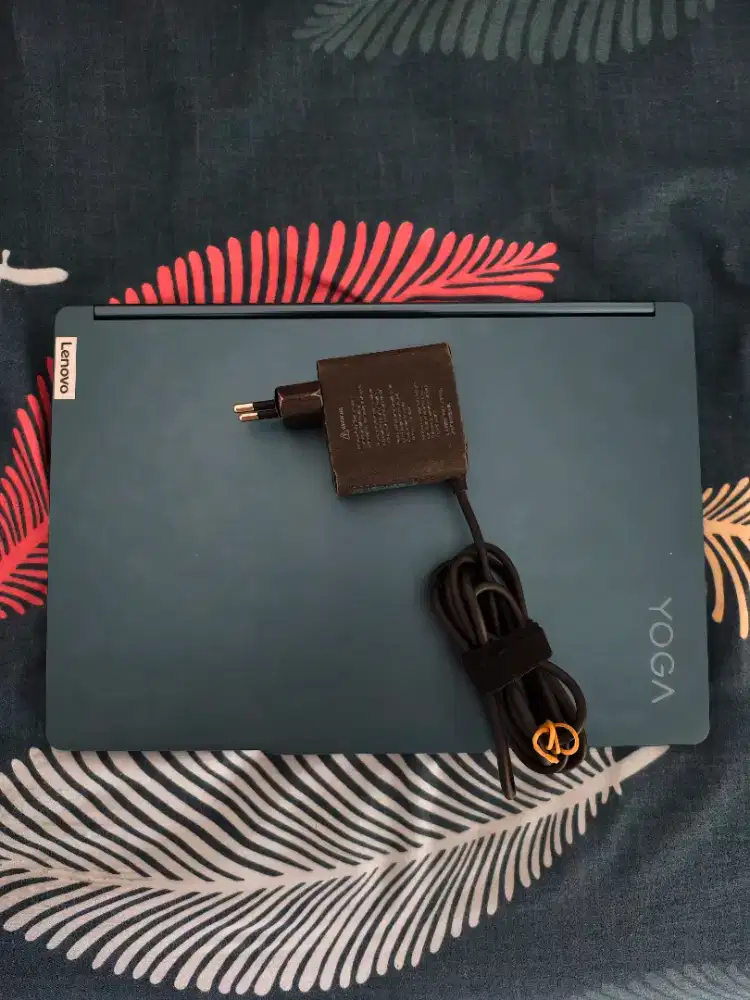 Lenovo Yogabook 9i Core Ultra 7 155h 32/1Tb yoga book