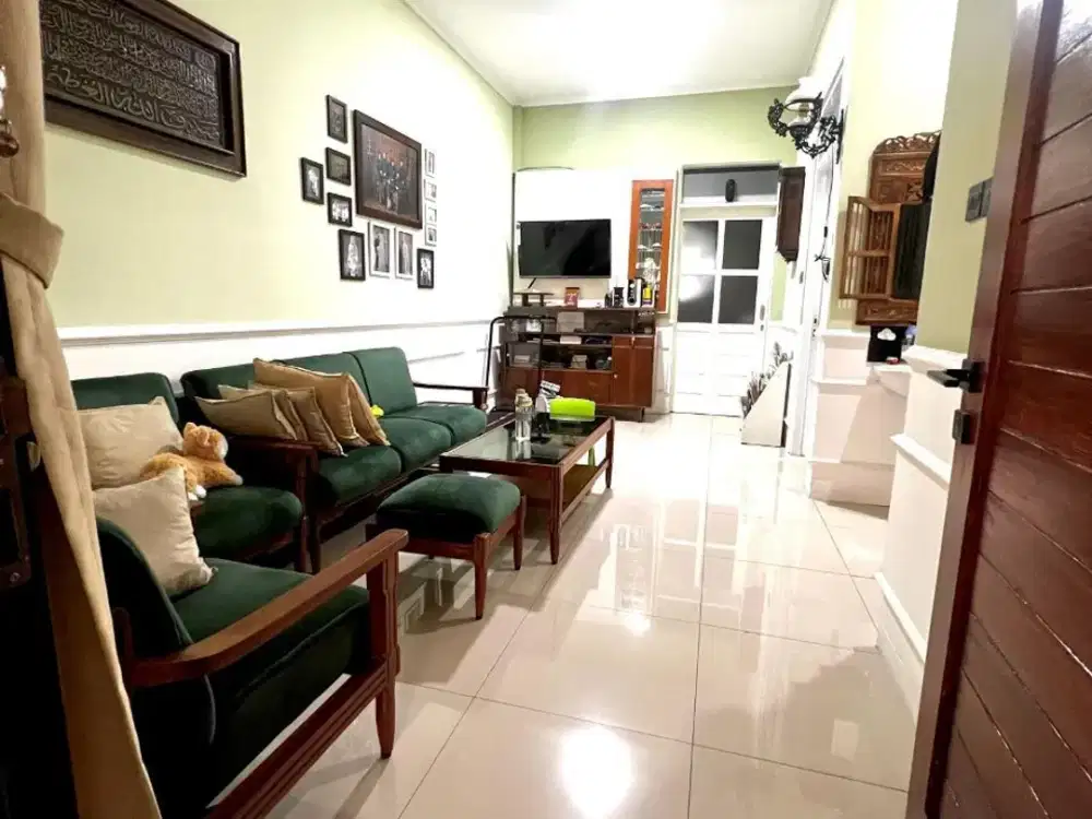 SIAP HUNI! Rumah FURNISHED Minimalis di Setra Dago Antapani Bandung