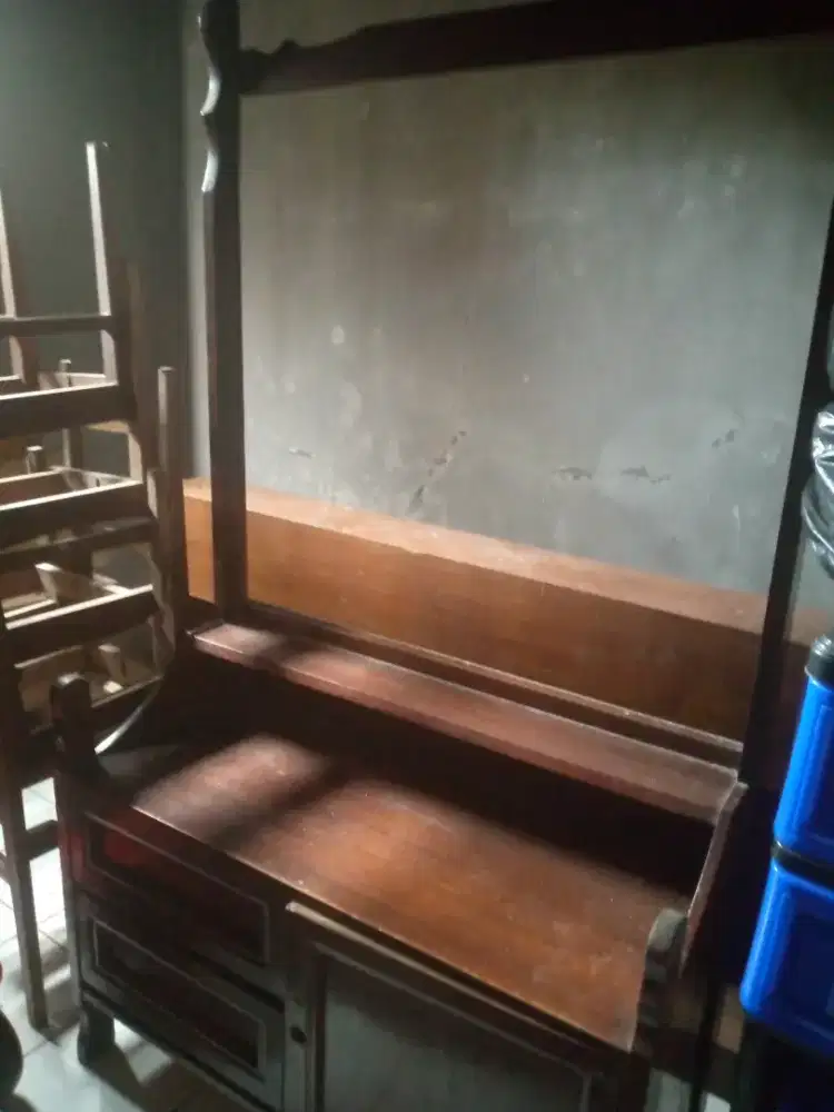 Kayu jati bentuk meja rias