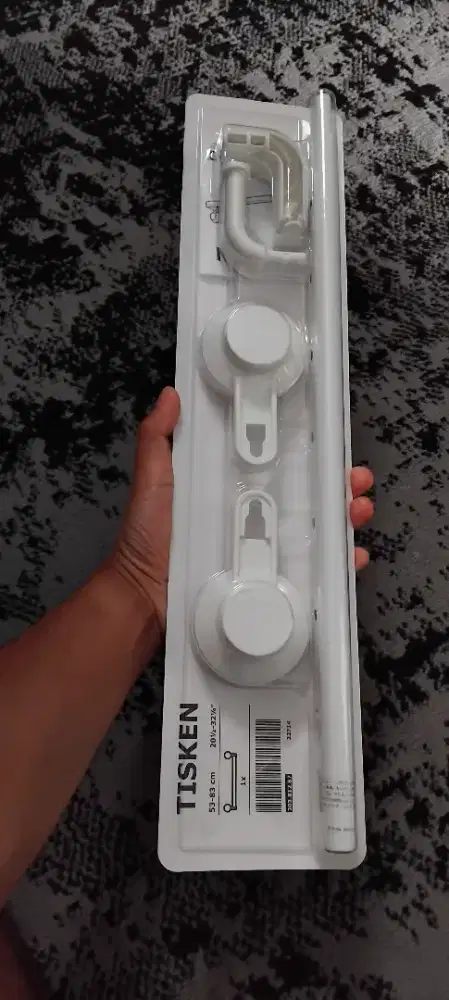 Gantungan handuk IKEA