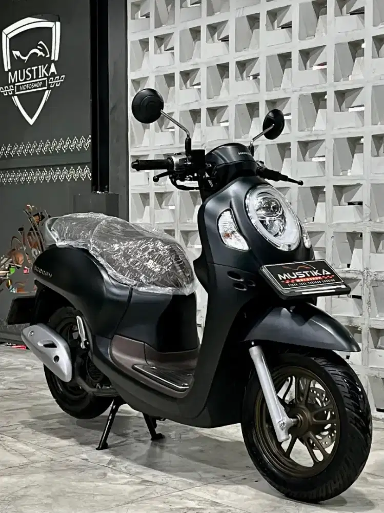 HONDA SCOOPY PRESTIGE 2024 - Chintia Mustika