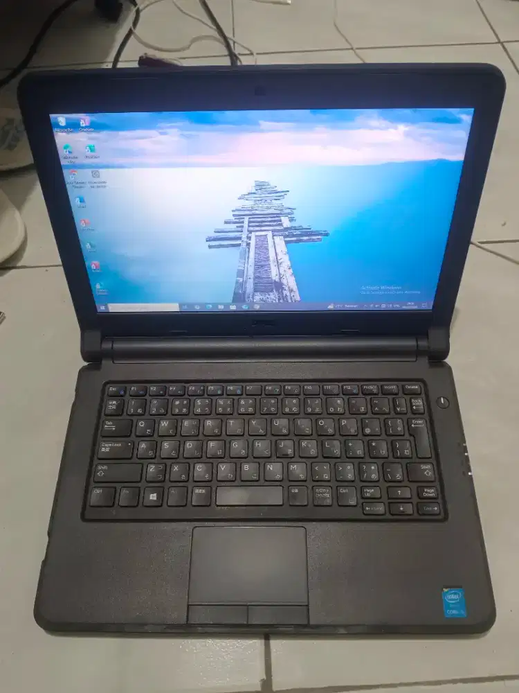 Laptop dell latitude 3340 bekas