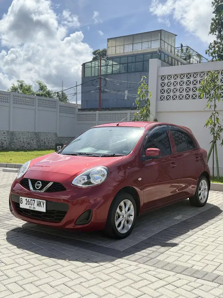 Nissan March 2015 Bensin