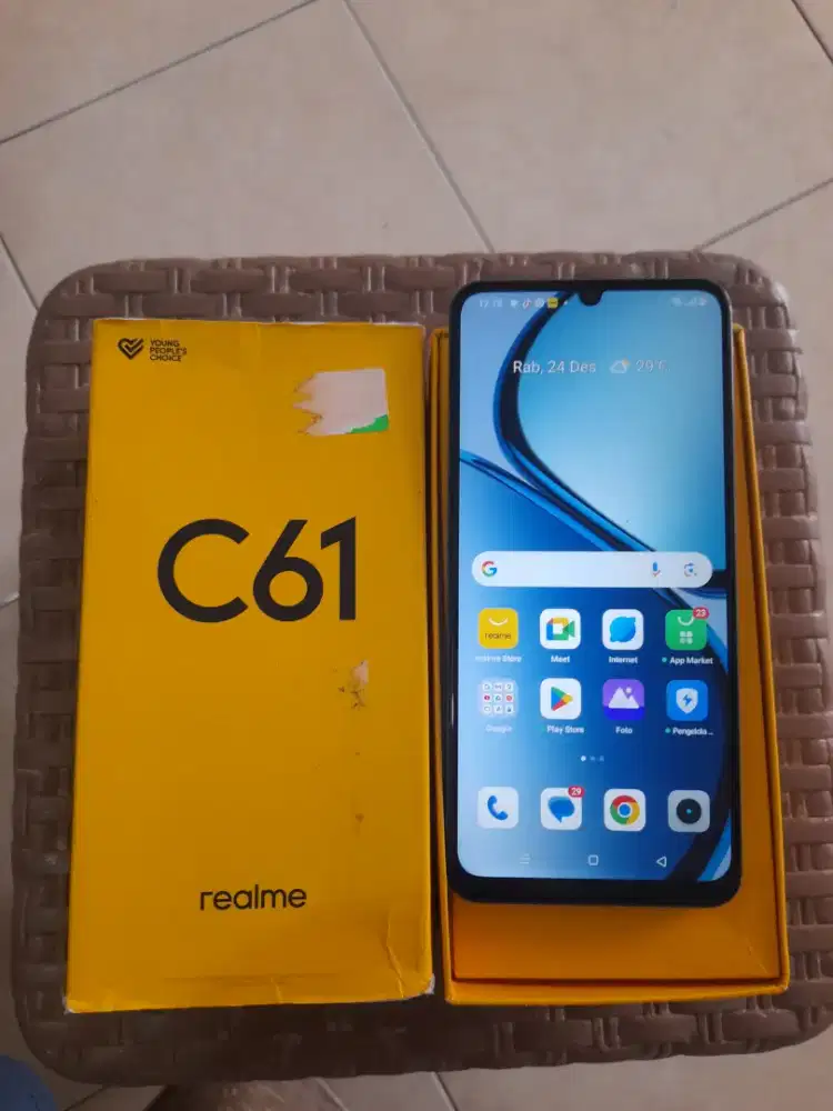 Realme C61-4G.Finger.ram 8+6/128GB.MURAH.GOLDEN PONSEL