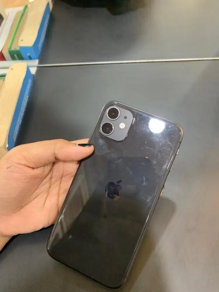 IPHONE 11 64gb (inter)