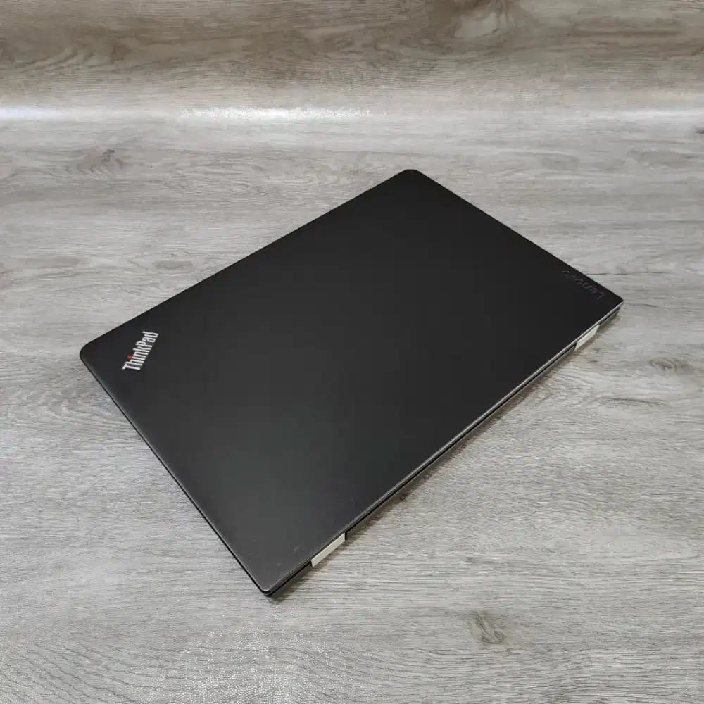 Laptop Lenovo Thinkpad 13 Slim Core i3 Gen7 Ram 12GB bisa diantar krmh