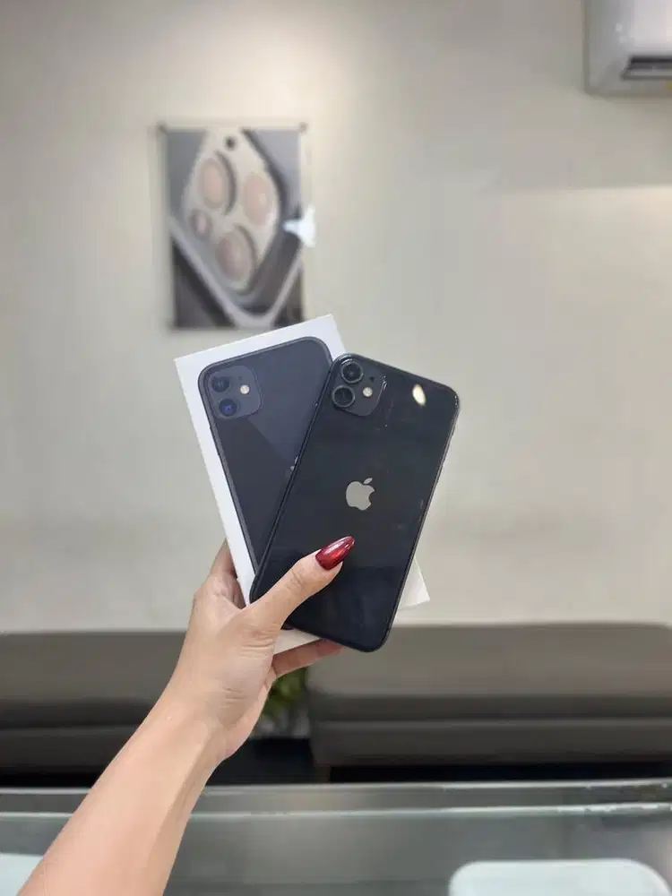 Iphone 11 64GB IBOX fullset mulus nominus terima tt cod kredit