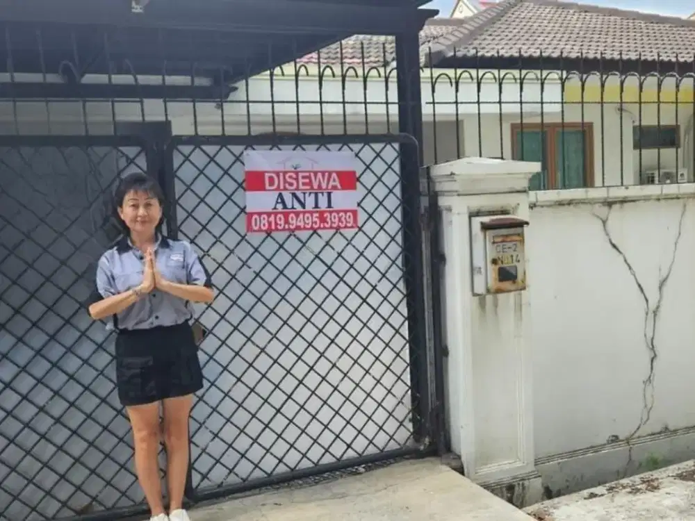 Murah !! DIJUAL RUMAH HOOK DI KOPYOR RAYA LOKASI STRATEGIS COCOK UNTUK USAHA