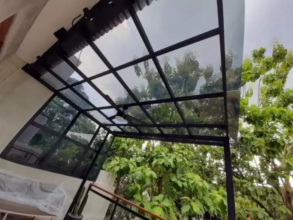 Canopy atap kaca
