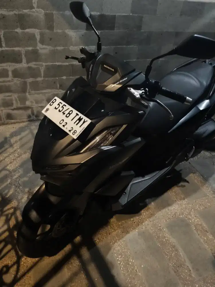 Honda Vario 160 CBS tahun 2023 Black Matte