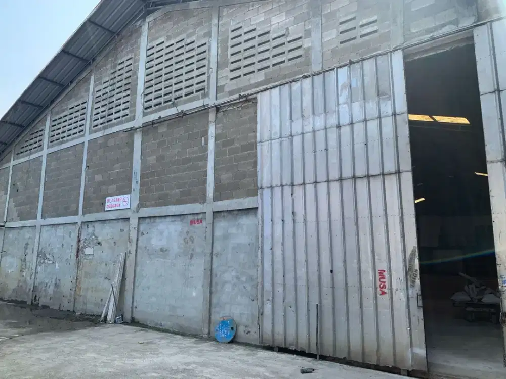 Gudang (Mandiri) DIJUAL MURAH  di Jurumudi, Tangerang lt 30 M x 300 M