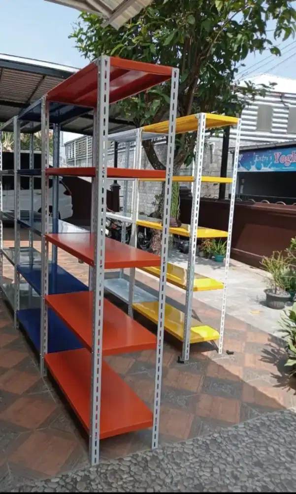 Jual rak besi tebal baru ukuran 40*100*200 isi 5 ambalan sesuai foto