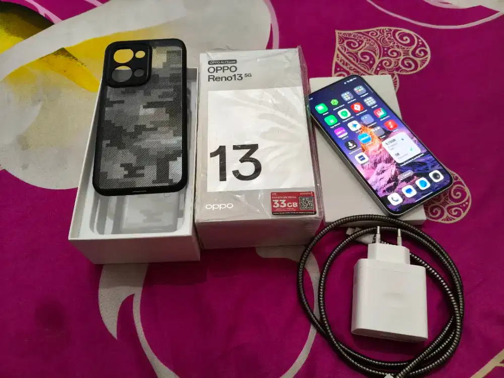 Oppo reno 13 5G 12/256 garansi on 2026