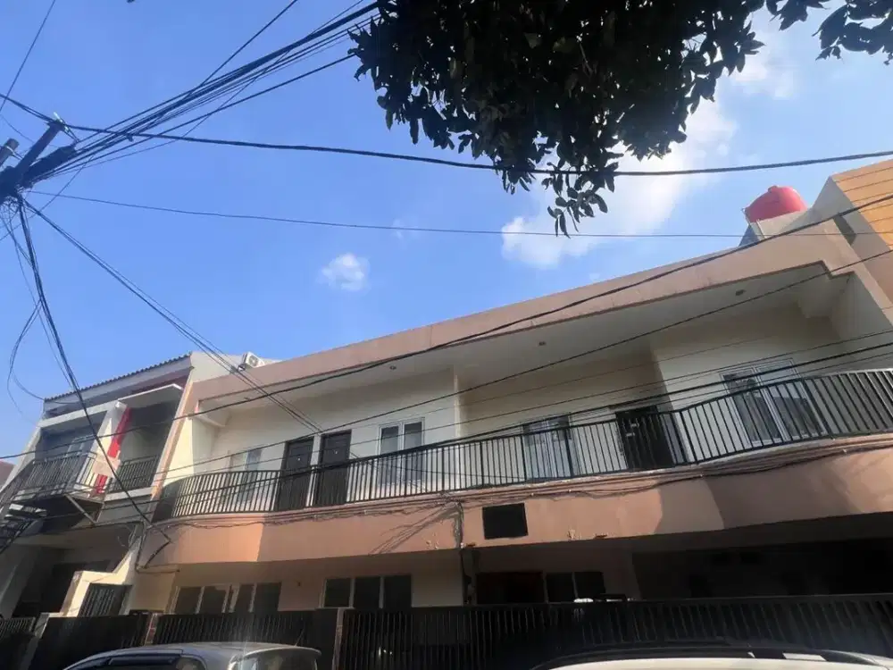 Ton - Dijual Rumah Kost Petojo Jakarta Pusat 12 Kamar Furnish