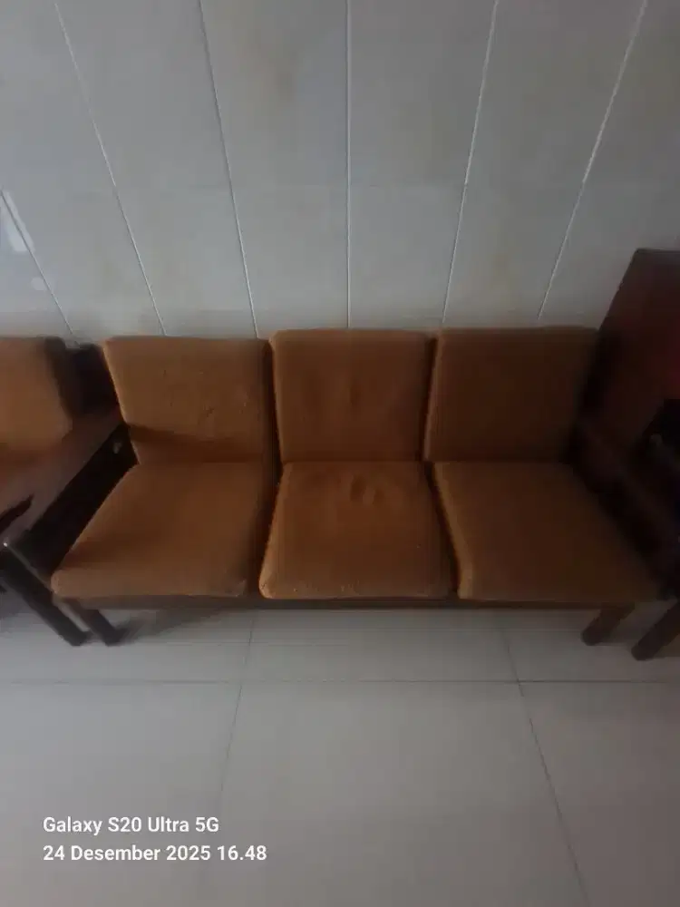 Dijual Cepat Kursi Set Jati