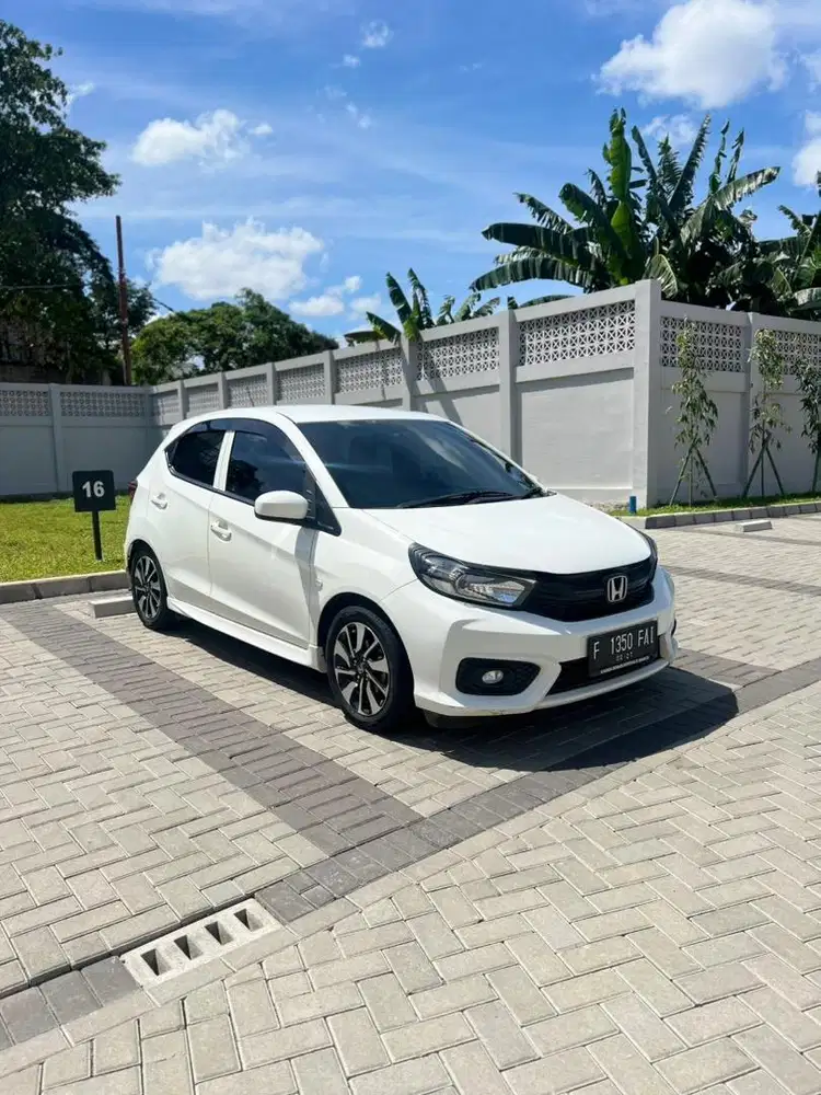Honda Brio E CVT AT 2022 Bagus Mulus Like New Mobil Murah Berkualitas