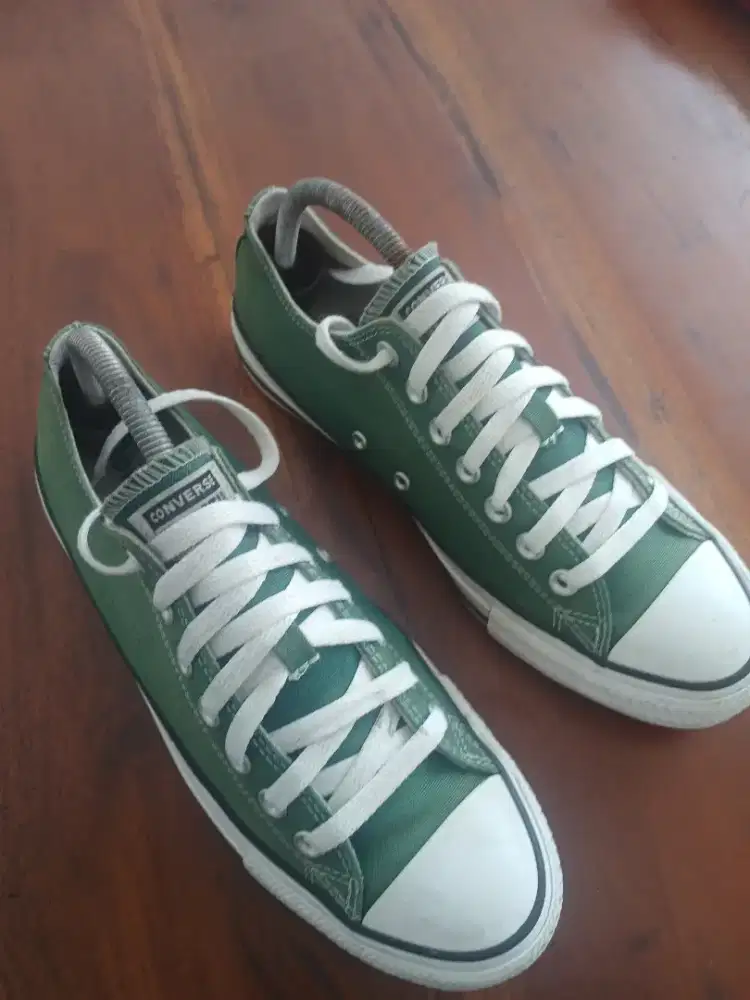 Sepatu converse uk 42 original pemakaian pribadi