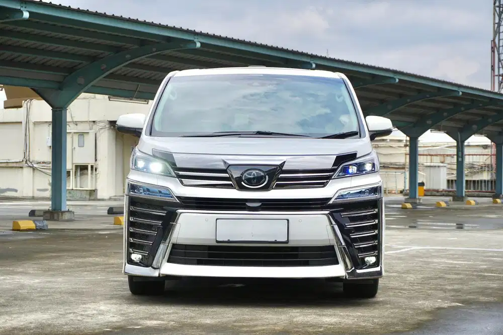 Toyota Vellfire 2.5 G Facelift CBU ATPM 2021