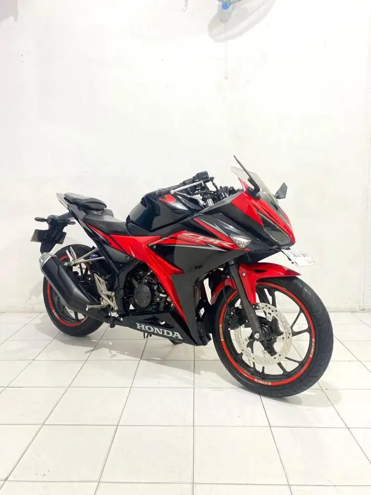 CBR 150 R 2018 superr